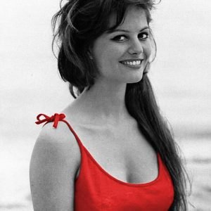 She Was a Hollywood Beauty in the 60s — You’ll Be Amazed at 86