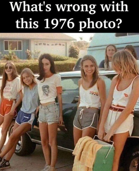 Ways BFF Relationships Have Changed From The ’90s Versus Today