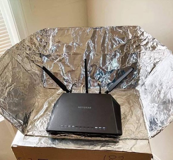 Why You Should Be Putting Aluminium Foil Behind Your Router