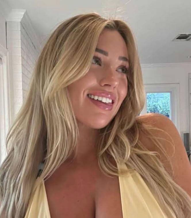 Tammy Hembrow is a fitness influencer