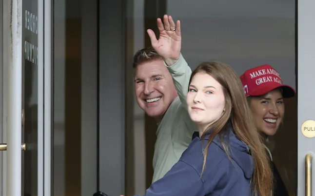 Todd Chrisley smiles in first public outing since Trump pardon