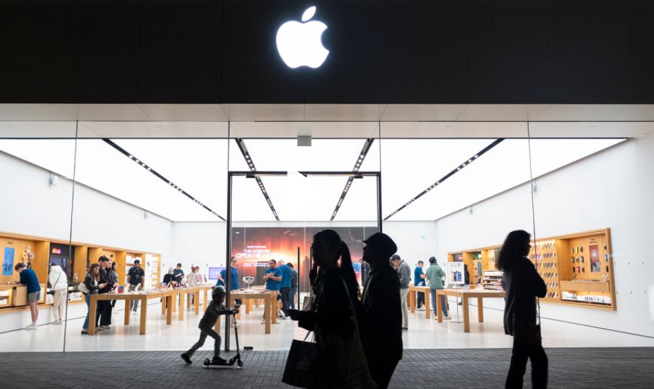 iPhone could triple in price to $3,500 if they’re made in the US, analyst warns