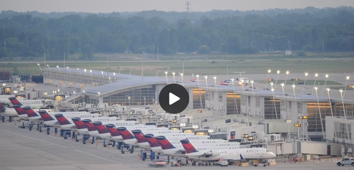 Spirit Airlines plane passenger calls in fake bomb threat after missing flight: Officials