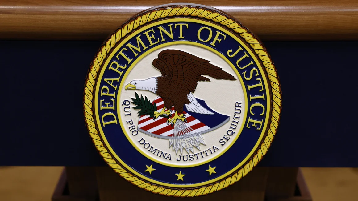 US reports another arrest of Chinese scientist with no permit to send biological material